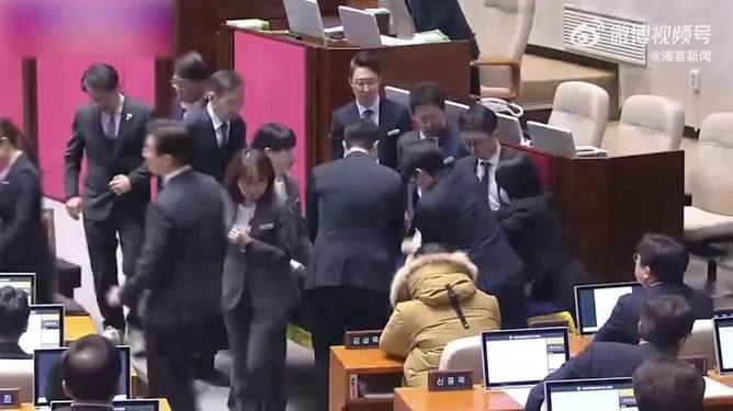 韩国总统弹劾案通过，政治风波与未来走向，韩国总统弹劾案通过，政治风波与未来走向分析